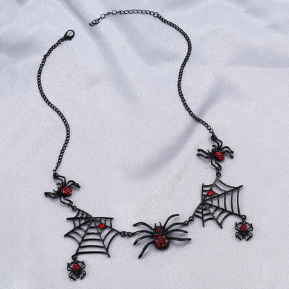 Halloween Halskette – Spinne & Spinnennetz